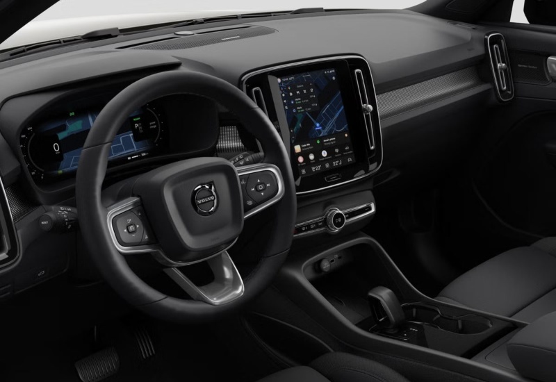 Used Volvo EX40 Interior