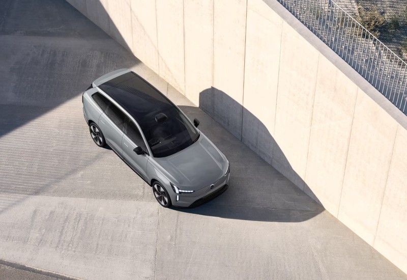 Used Volvo EX90 Price