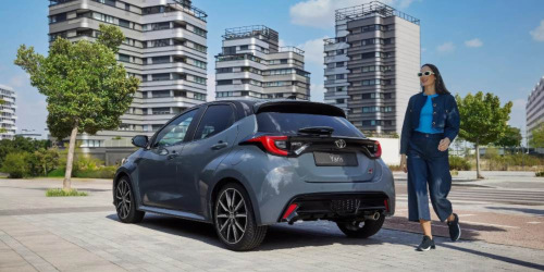 New Hybrid Car Finance; Toyota Yaris