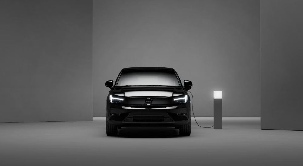 New Volvo EC40 Black Edition