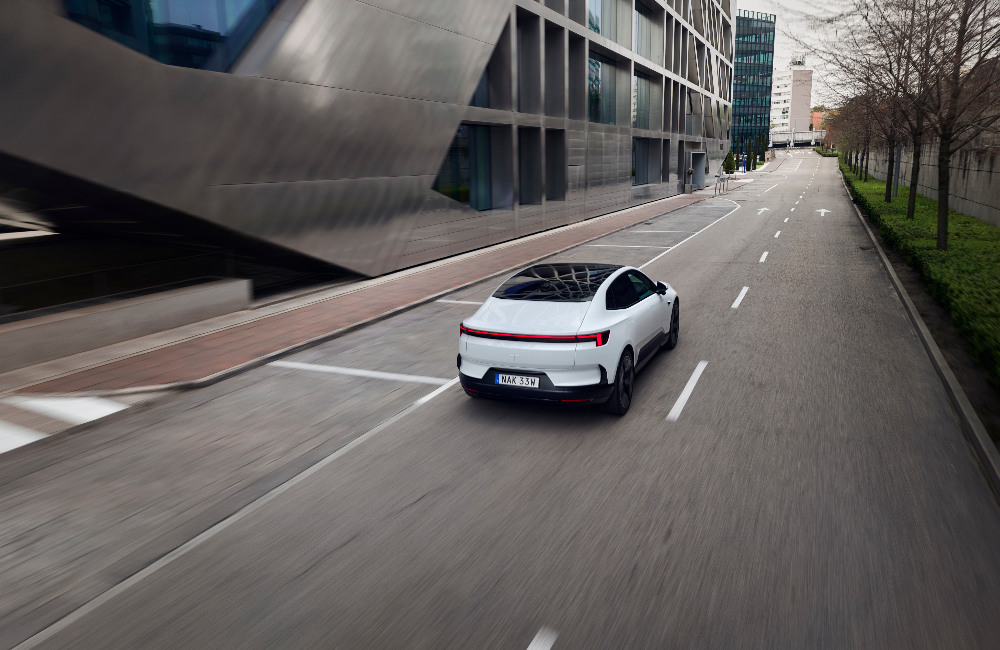 New Polestar 4 performance