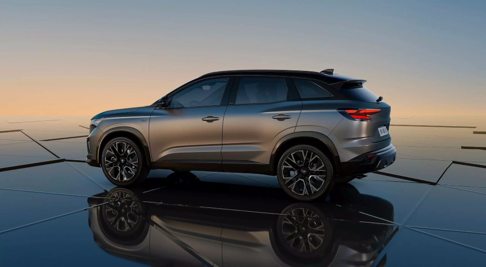 New Renault Austral E-Tech Price