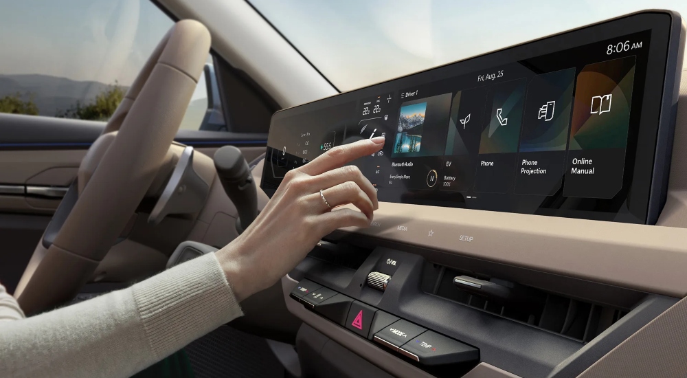 Explore The New EV5 Kia sweeping dashboard screen and enjoy next level connectivity