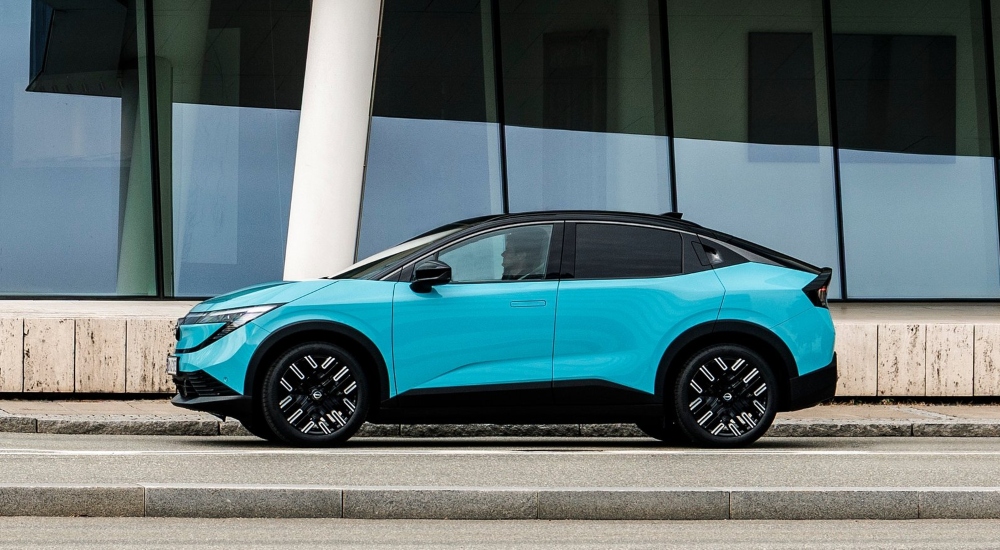 The All-New Nissan LEAF - the world's first mass-market electric vehicle, has returned better than ever.