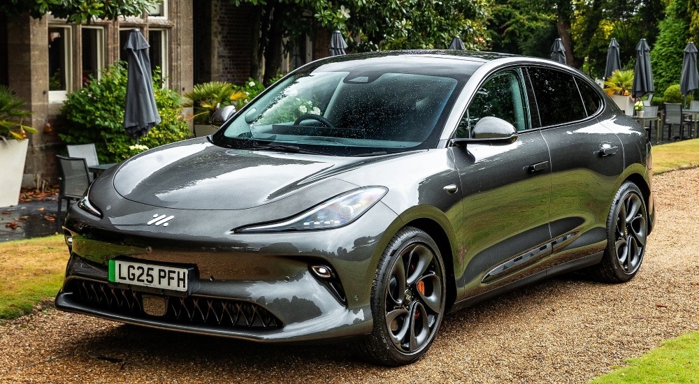 New MG IM6 UK car highlights