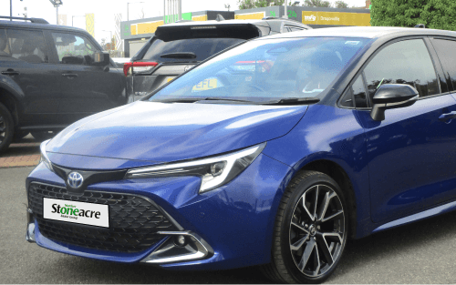 A blue Toyota Corolla; Liability of joint application car finance image