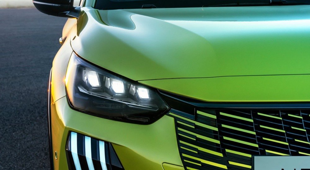 New Peugeot 208 Hybrid Highlights