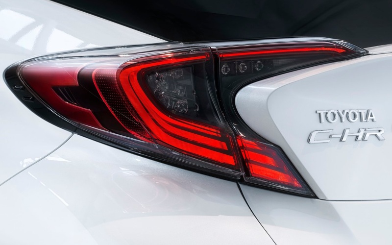 Used Toyota C-HR Badge