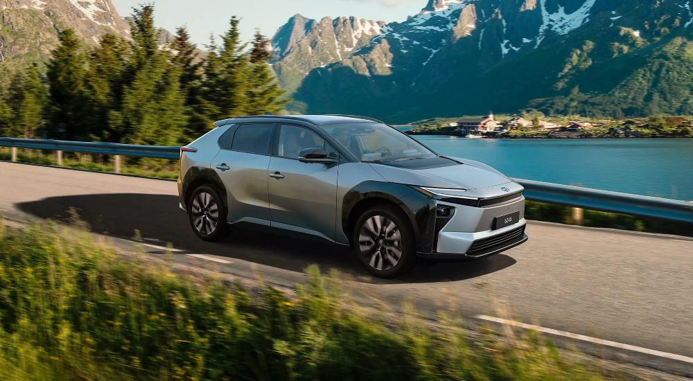 New Toyota bZ4X Highlights