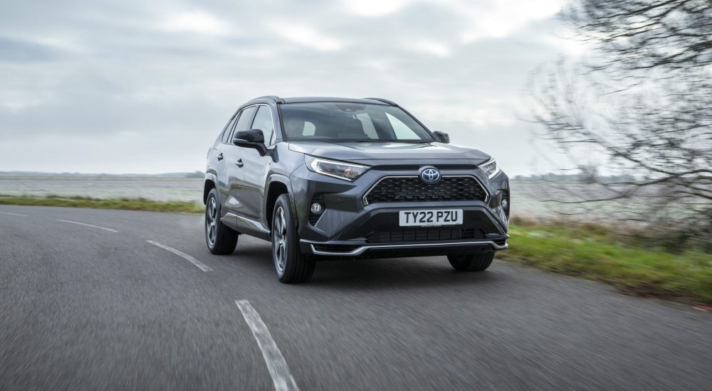 New Toyota RAV4 HEV Highlights