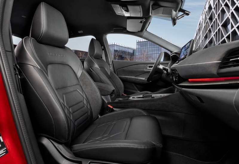 Nissan Qashqai with New e-POWER Inside