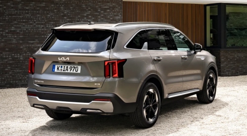 New Kia Seven-seater Sorento Hybrid
