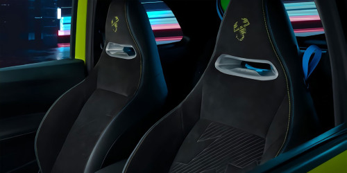 Abarth accessories; 500e Interior
