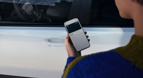 The One Kia App keeps you connected to The New Kia Stonic