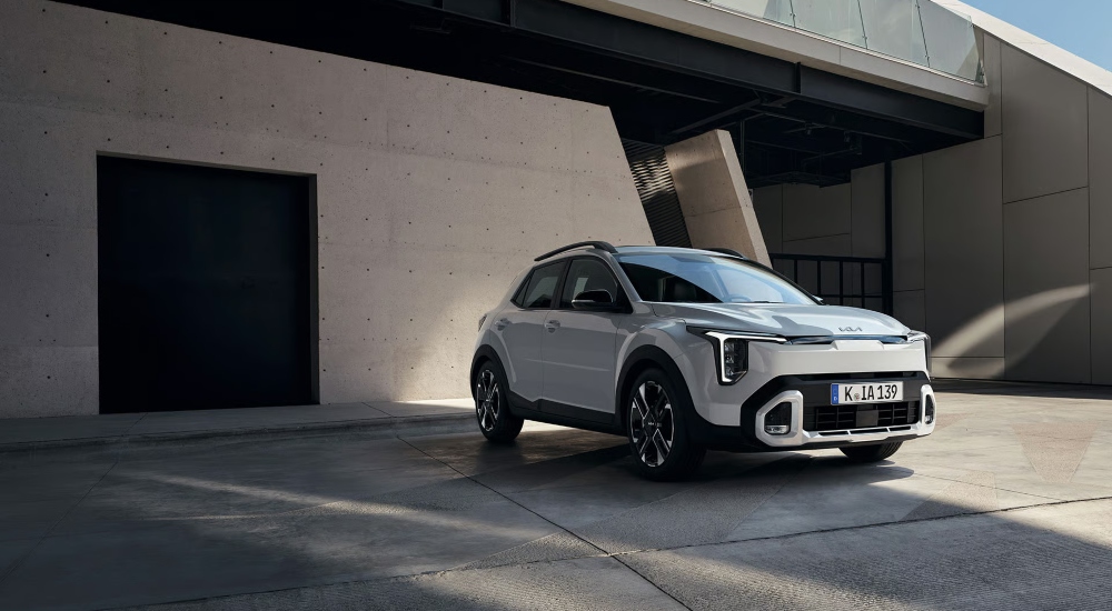 The New Kia Stonic is a compact urban crossover ready for action
