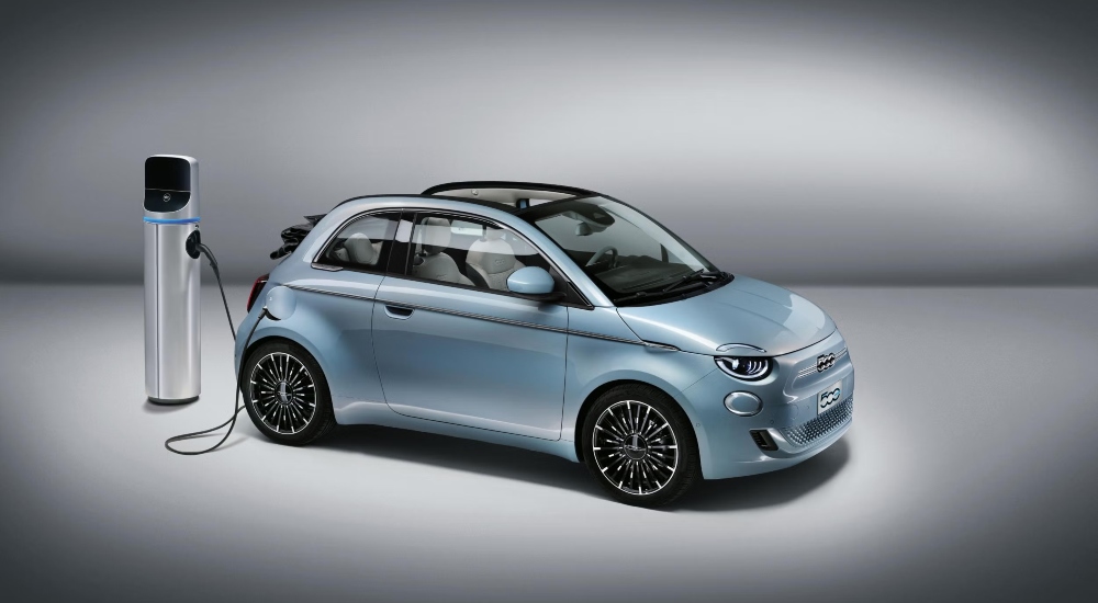 New All-Electric Fiat 500e Performance