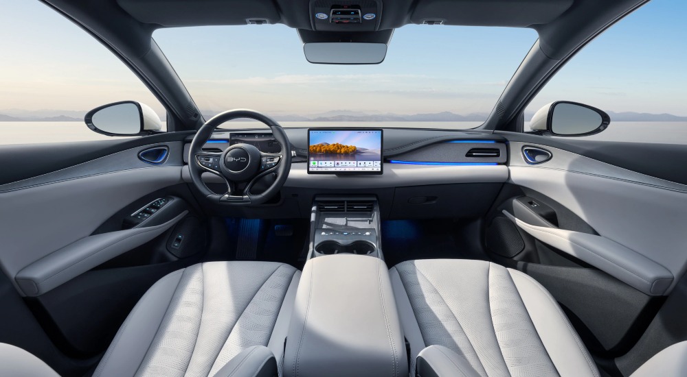 New BYD SEAL 6 DM-i Interior