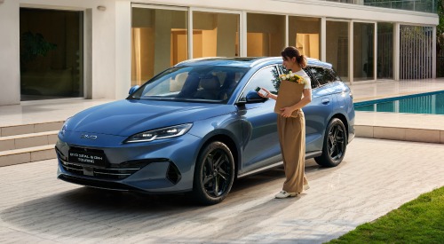 New BYD SEAL 6 DM-i Touring Highlights