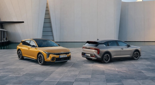 The Kia K4 hatchback highlights