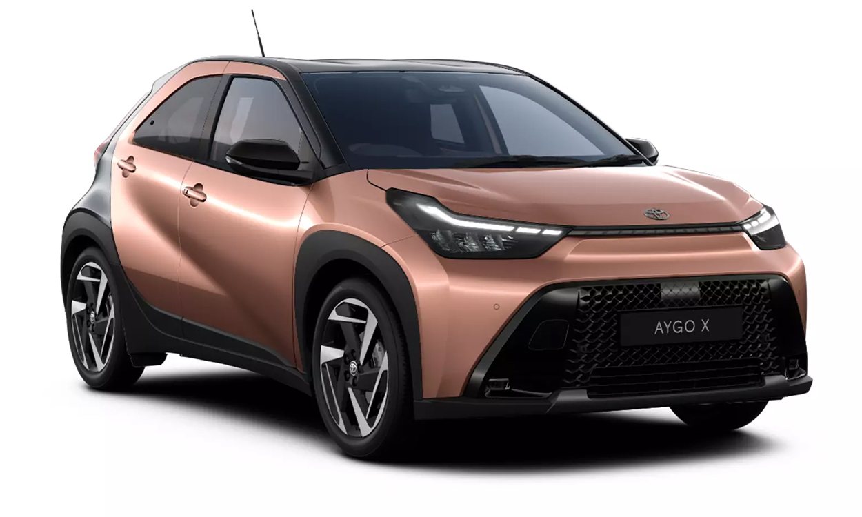 Toyota Aygo X Hybrid 1.5 Hybrid Excel 5dr CVT undefined Image 1