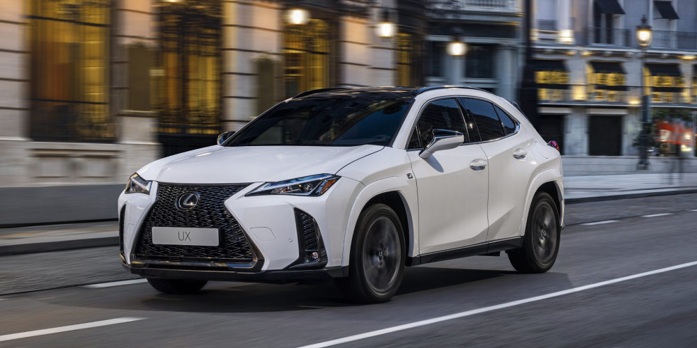 Lexus nearly new image