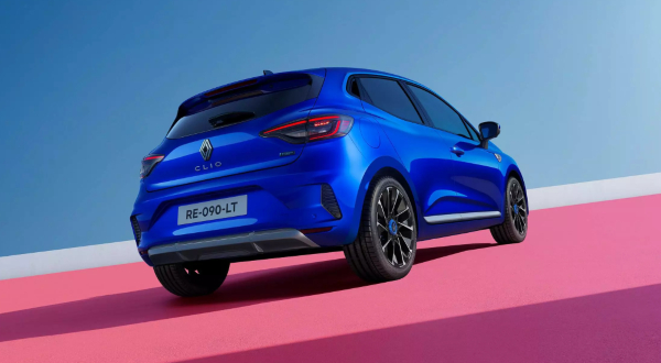 New Renault Clio E-Tech Highlights