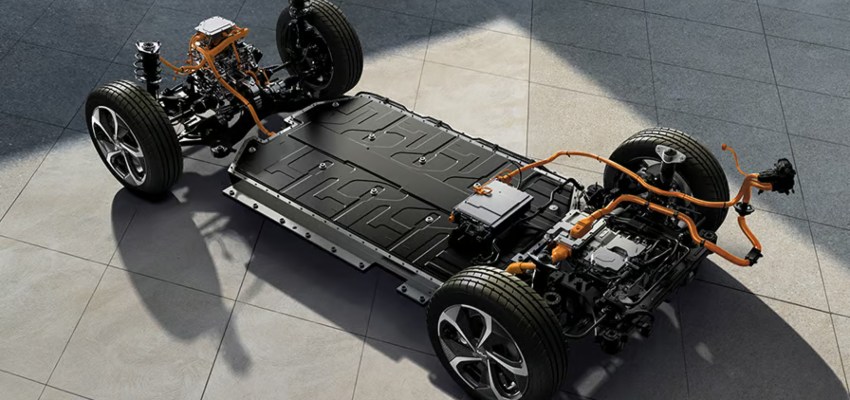 The EV platform of a Kia car; driving an EV hub image