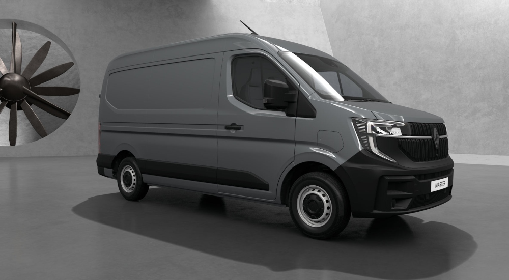 New Renault Master E-Tech Electric Panel Van Models Front facing new Renault Master E-Tech Panel Van; New Renault Master E-Tech Panel Van model image