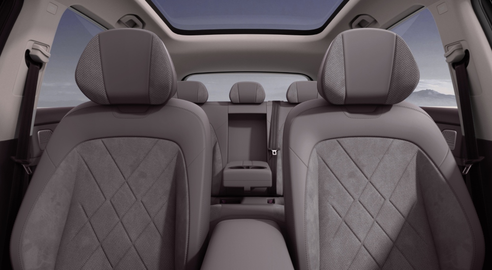 The spacious interior or the New MGS6 EV with suede-effect trim; New MGS6 EV inside