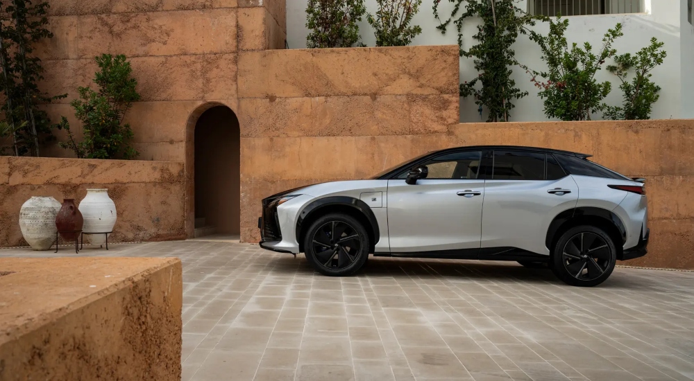 Side view of the New All-Electric Lexus RX; New All-Electric Lexus RZ models