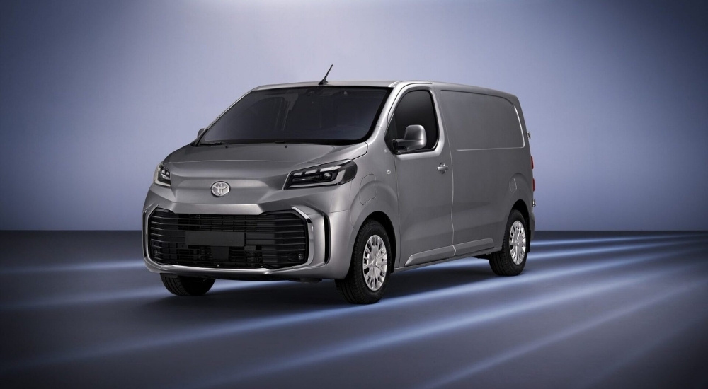 Toyota Proace Electric panel van in a front three-quarter view on a studio background.