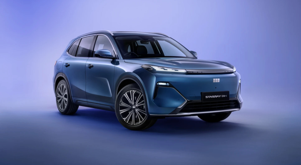 Geely Starray EM-i plug-in hybrid SUV with large alloy wheels and raised ride height.