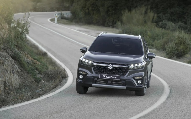 Suzuki S-Cross in Titan Dark Grey Pearl Metallic on the Motability Scheme