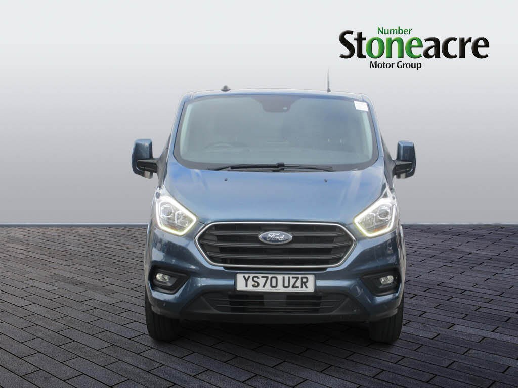 Ford Transit Custom 2.0 EcoBlue 130ps Low Roof Limited Van (YS70UZR) image 7