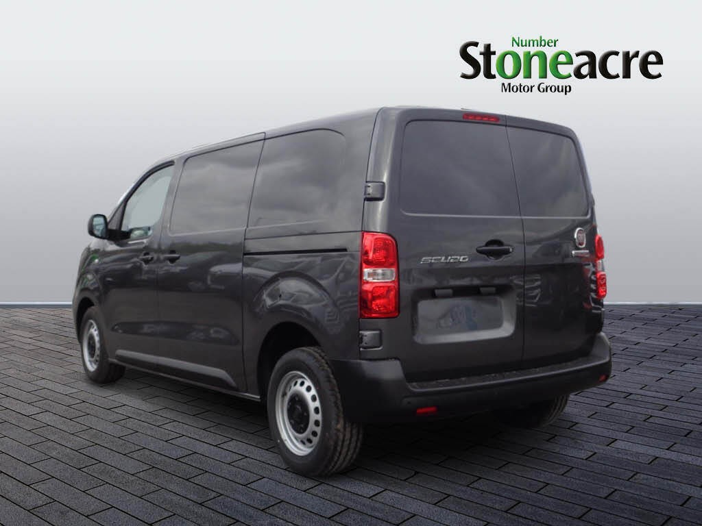 Fiat Scudo Panel Van 1.5 BlueHDi 100 Van (1012) image 4