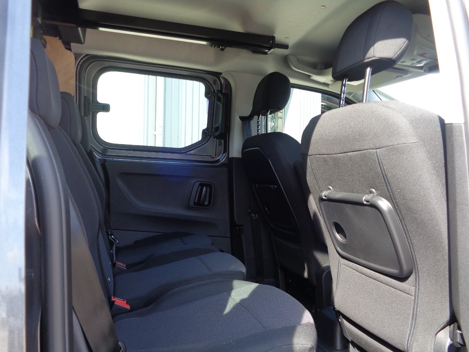 Fiat Doblo Cargo Panel Van 1.5 BlueHDi 1000kg 100 Crew Van (8207) image 25