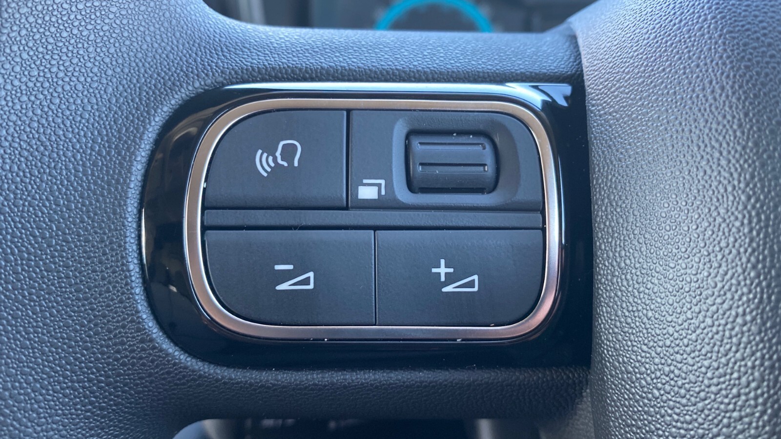 Toyota Proace City Electric Icon Van 50kWh Auto (ND23EEO) image 30