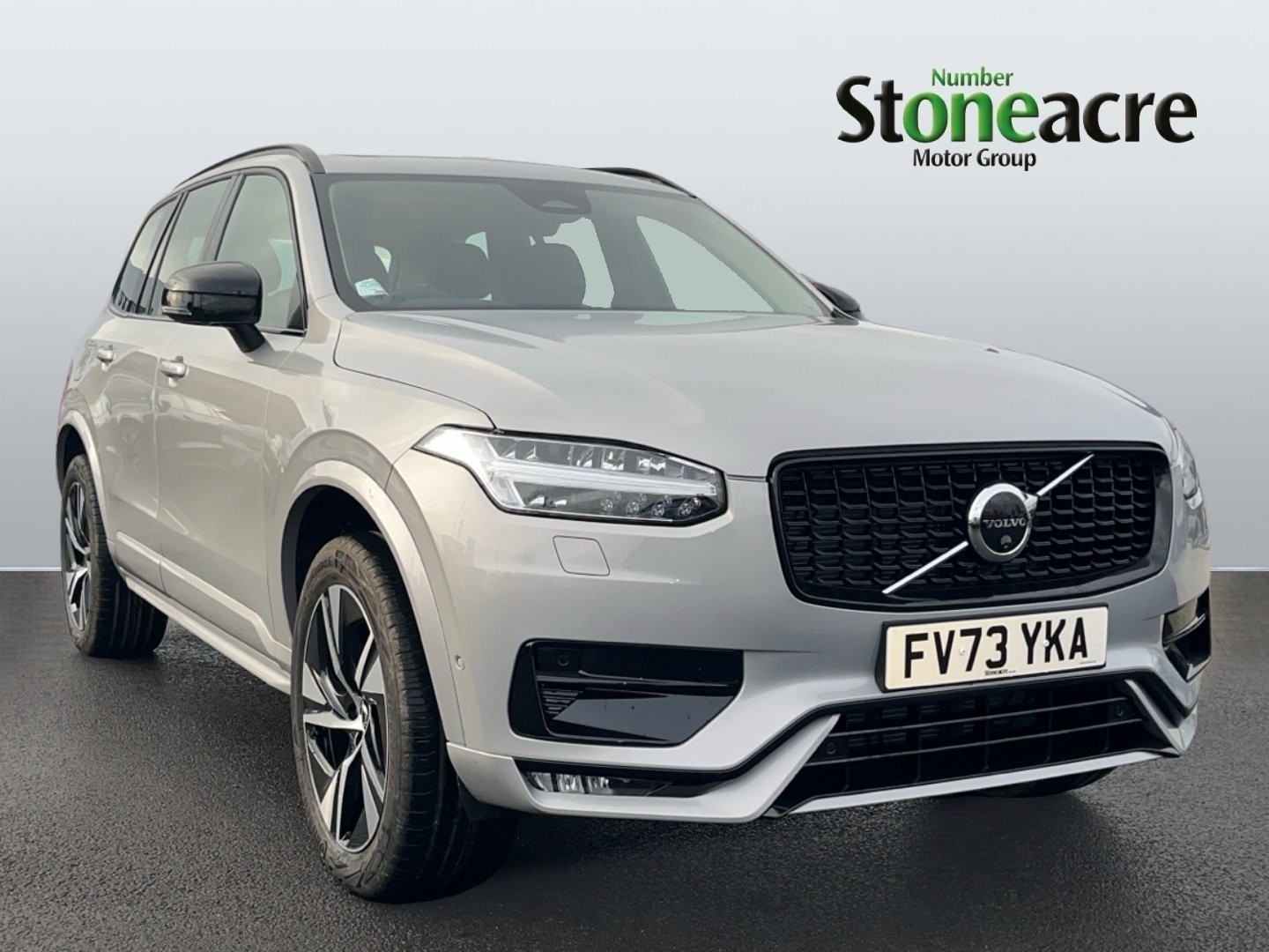 Used Volvo XC90 2.0 B5P Plus Dark 5dr AWD Geartronic Semi Auto