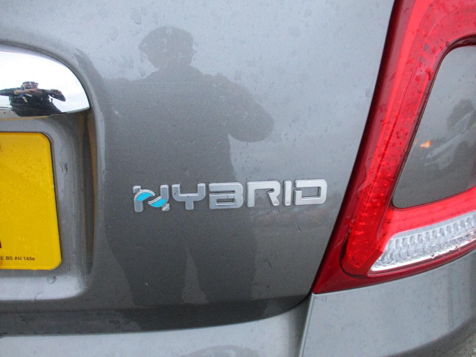 Fiat 500c Hybrid 1.0 Mild Hybrid 2dr (FV73HVK) image 10