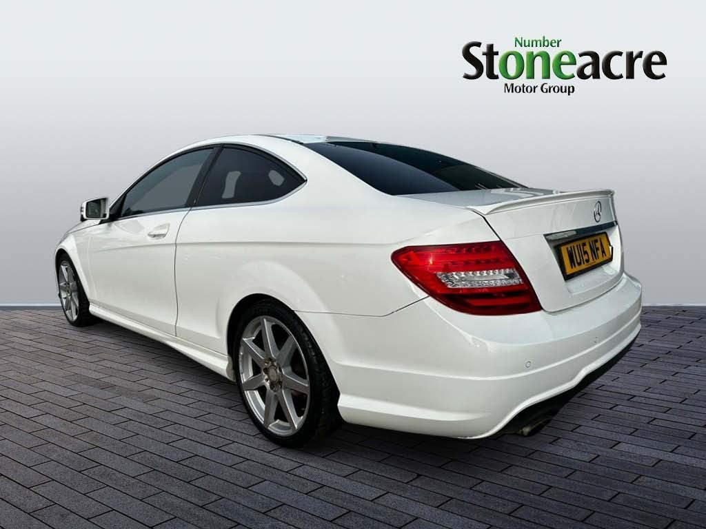 Mercedes-Benz C-Class 1.6 C180 AMG Sport Edition Coupe 2dr Petrol Manual Euro 6 (s/s) (156 ps) (WU15NFA) image 4