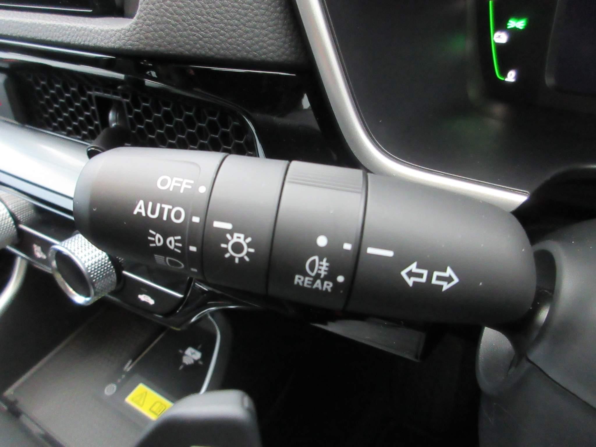 Honda CR-V 2.0 h i-MMD Advance eCVT 4WD Euro 6 (s/s) 5dr (YN73XUT) image 35