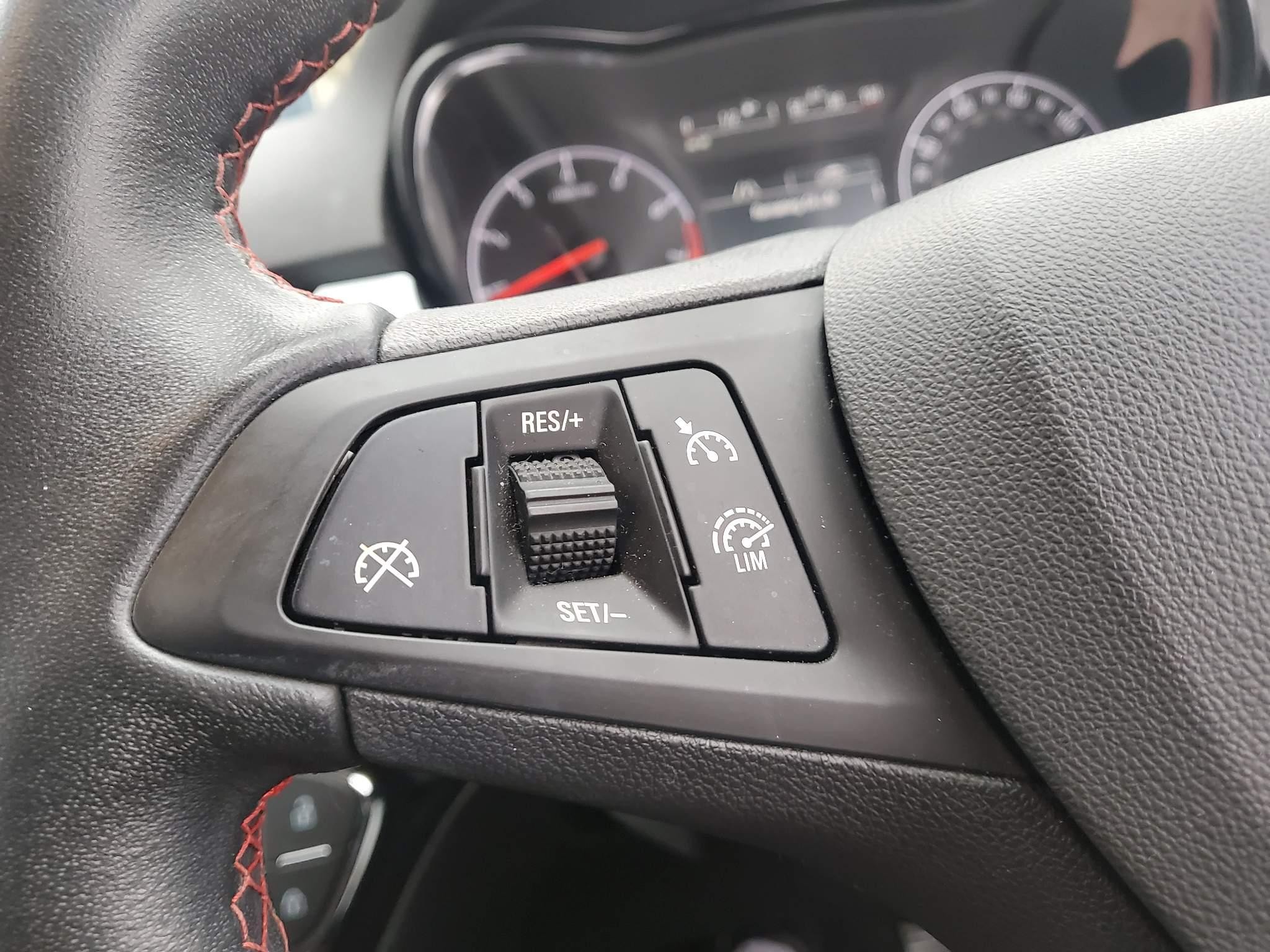 Vauxhall Corsa 1.4i ecoTEC SRi Nav Hatchback 3dr Petrol Manual Euro 6 (90 ps) (SK19PXA) image 18