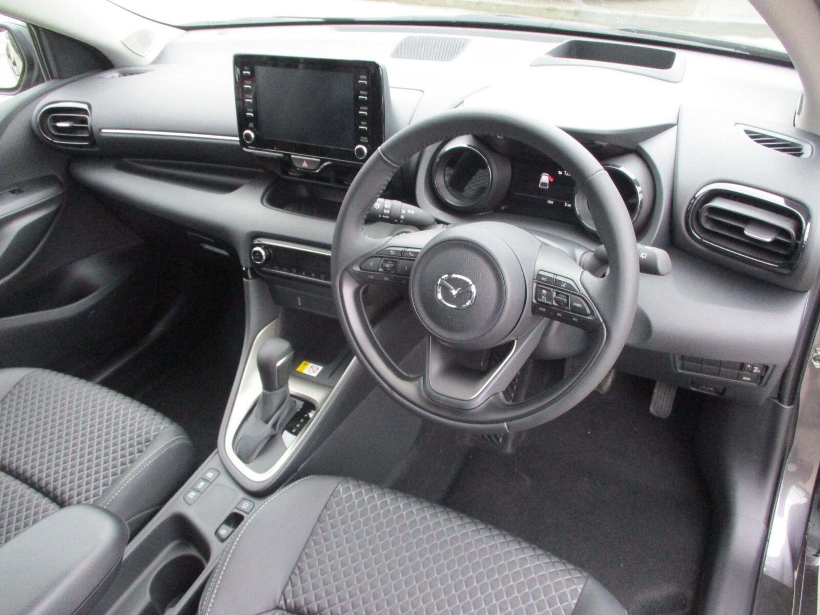 Mazda Mazda2 1.5i Hybrid Select 5dr CVT (YM73UVU) image 13