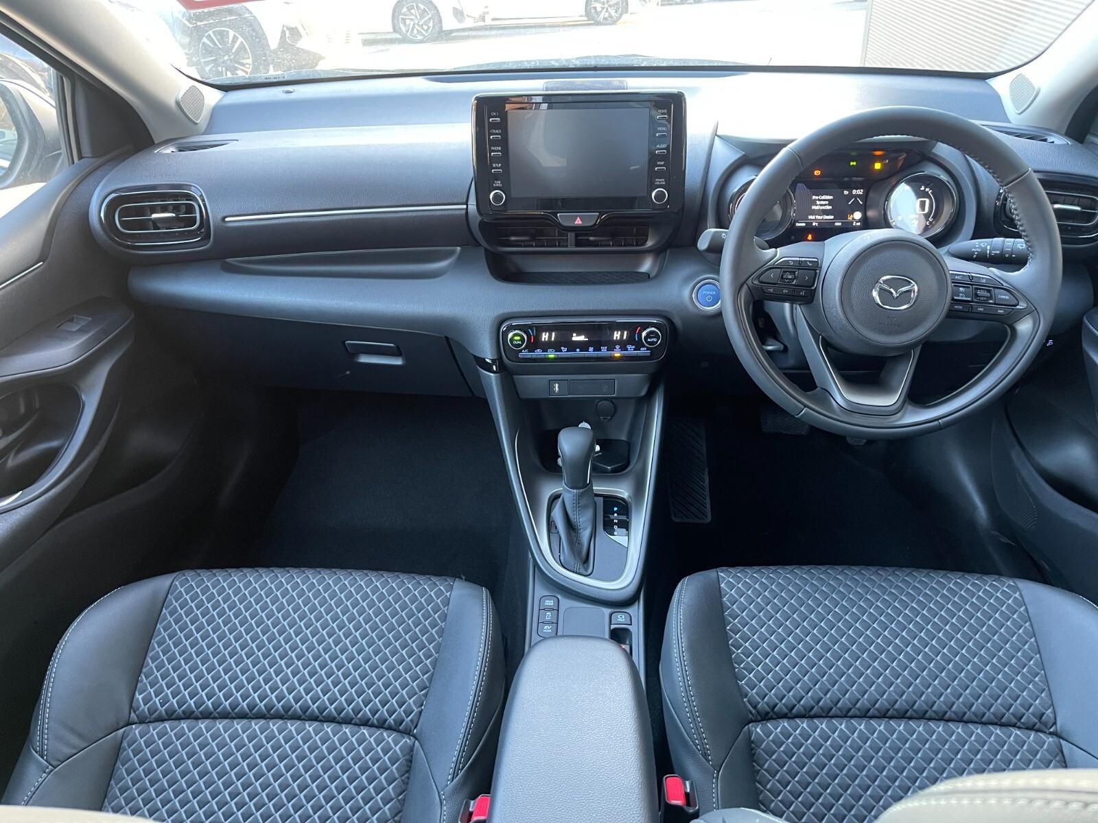 Mazda Mazda2 1.5i Hybrid Agile 5dr CVT (YG73SBY) image 9