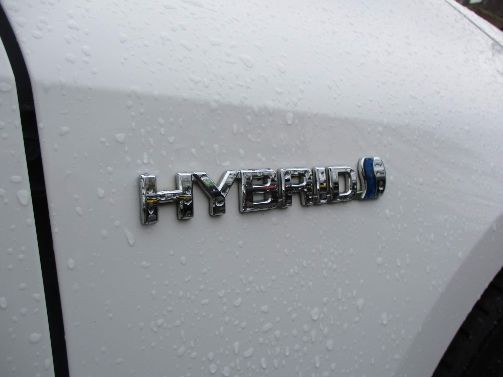 Toyota Corolla 1.8 VVT-h GPF Excel Hatchback 5dr Petrol Hybrid CVT Euro 6 (s/s) (122 ps) (NU71PVL) image 9