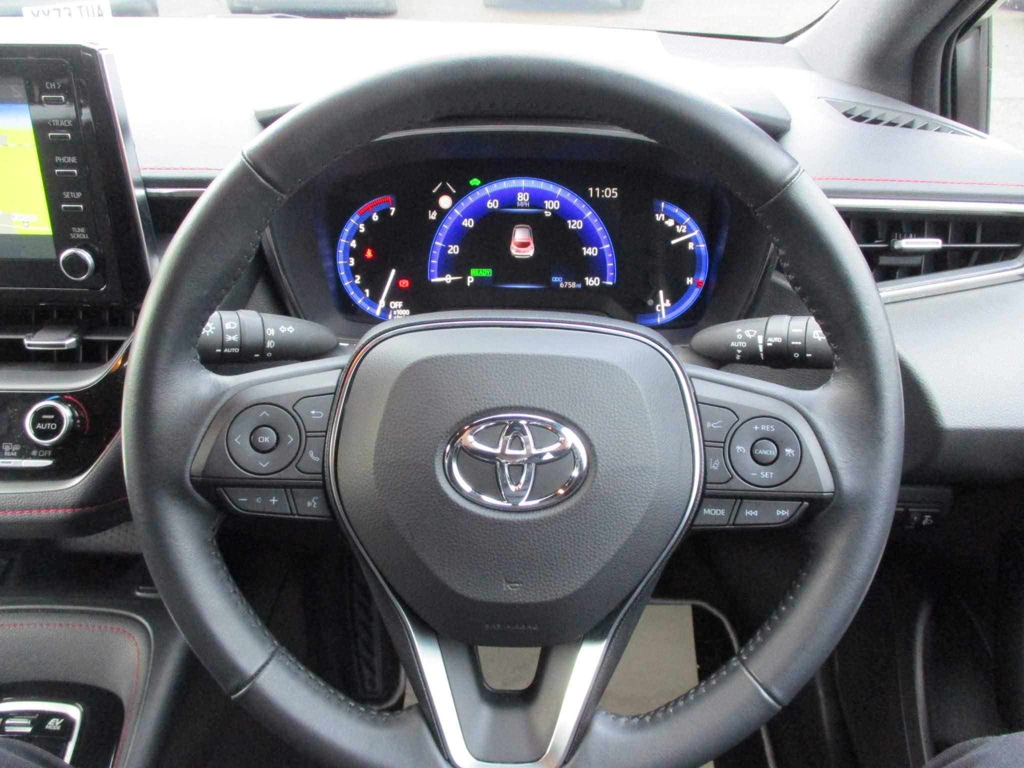 Toyota Corolla 1.8 VVT-h GPF Excel Hatchback 5dr Petrol Hybrid CVT Euro 6 (s/s) (122 ps) (NU71PVL) image 13