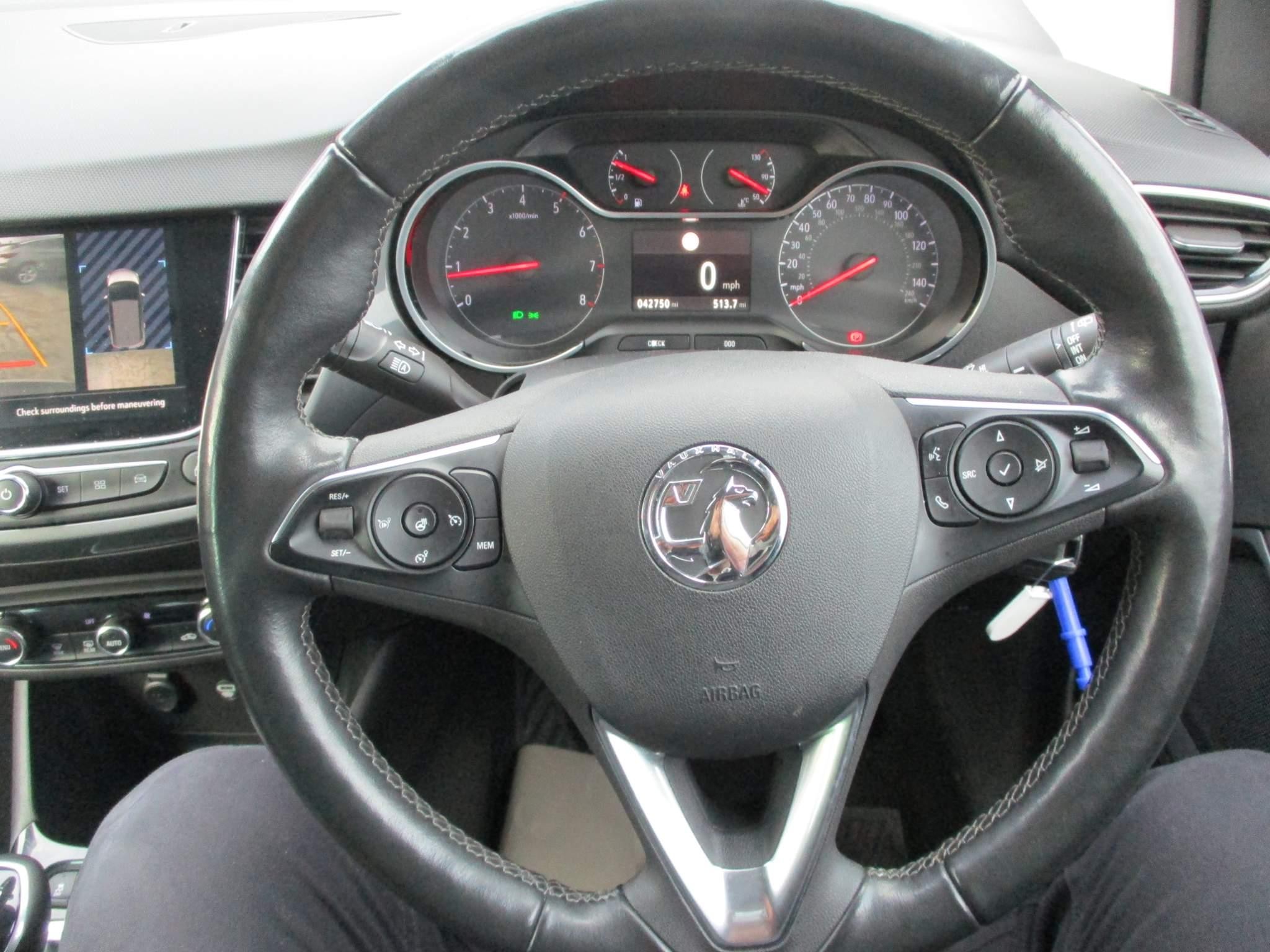 Vauxhall Crossland 1.2 Elite Nav 5dr (DW70FJV) image 11