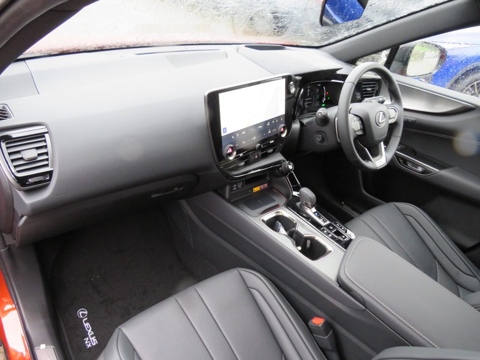 Lexus NX 450h+ 2.5 F-Sport 5dr E-CVT Premium Plus/Sunroof (NL73XJK) image 14