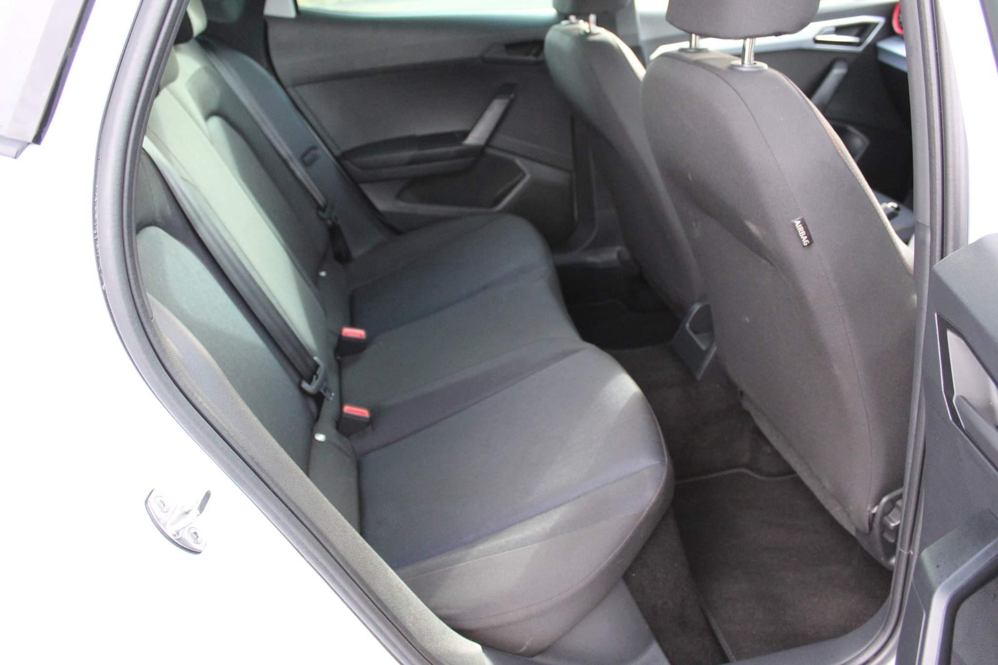 SEAT Ibiza 1.0 TSI 110 FR 5dr (DC23VJX) image 19
