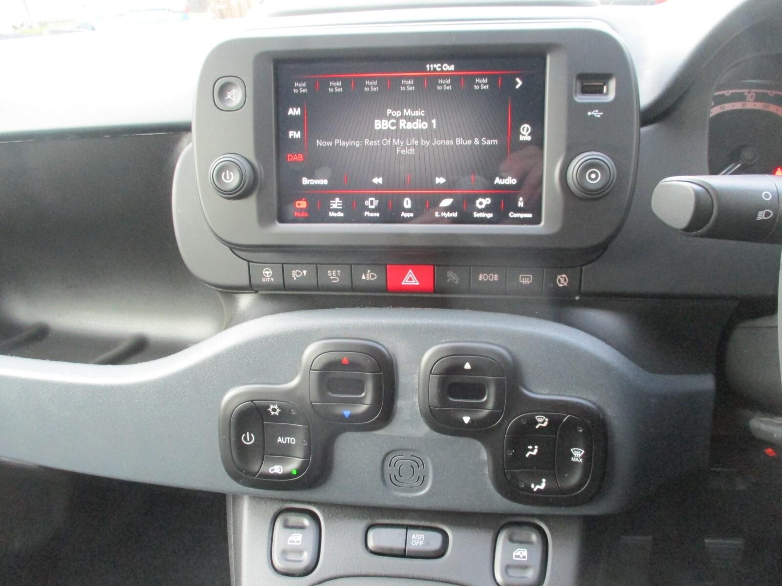 Fiat Panda 1.0 Mild Hybrid Red [Touchscreen/5 Seat] 5dr (FT73WPX) image 19